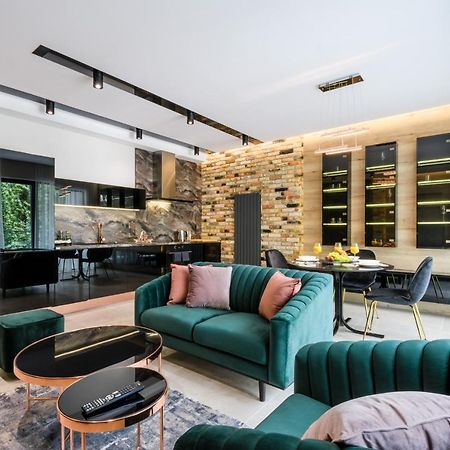Zlota Luxury Apartments Varsó Kültér fotó