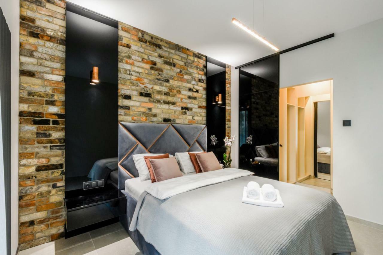 Zlota Luxury Apartments Varsó Kültér fotó