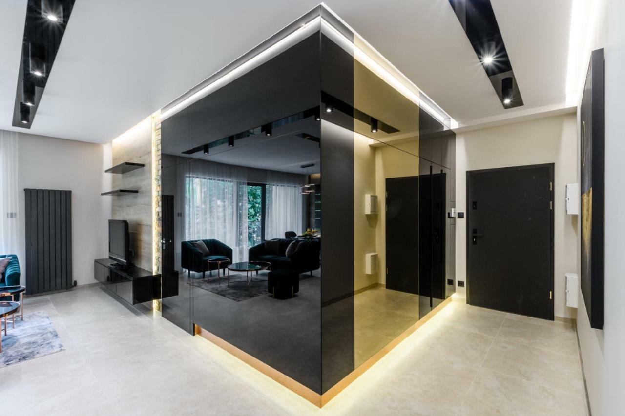 Zlota Luxury Apartments Varsó Kültér fotó