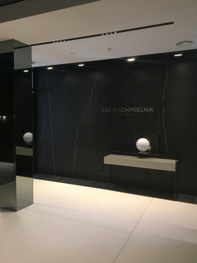 Zlota Luxury Apartments Varsó Kültér fotó