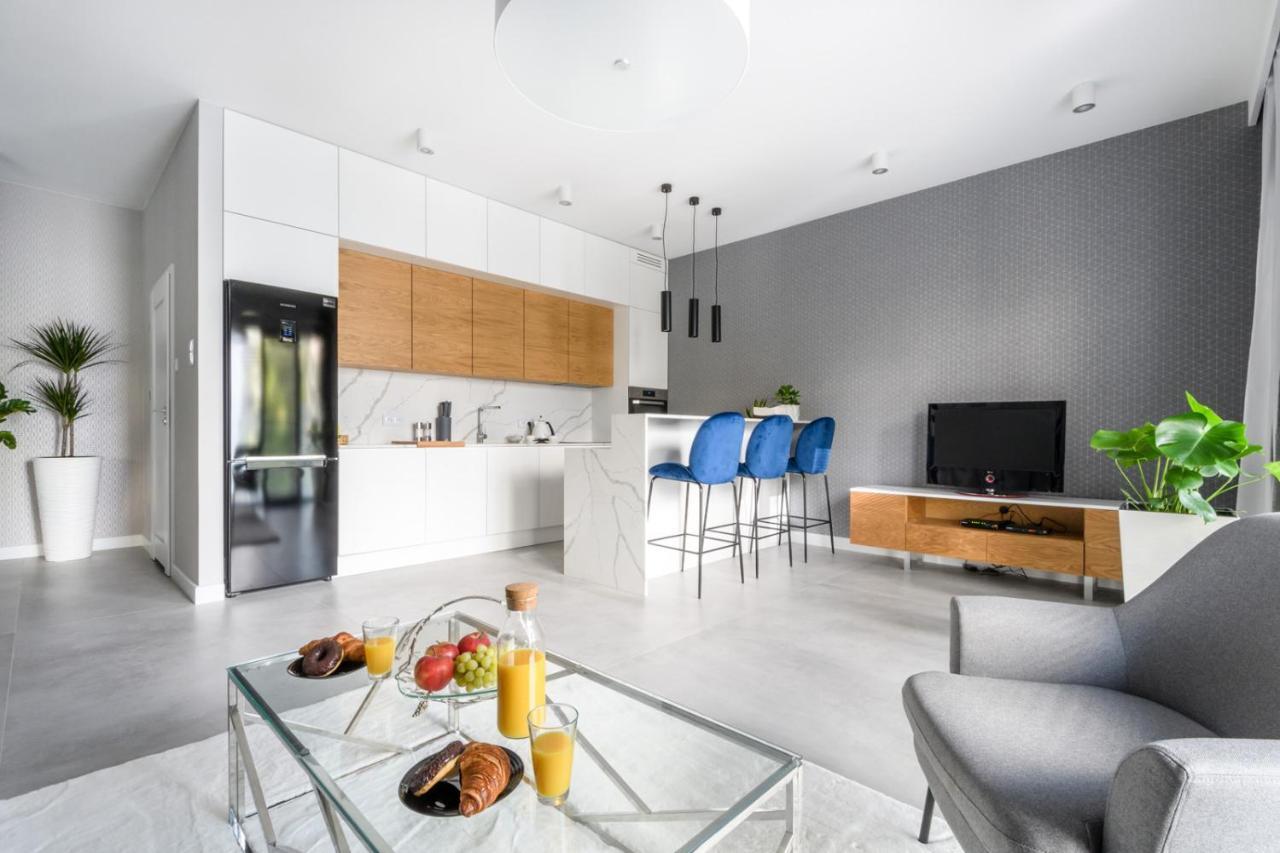 Zlota Luxury Apartments Varsó Kültér fotó