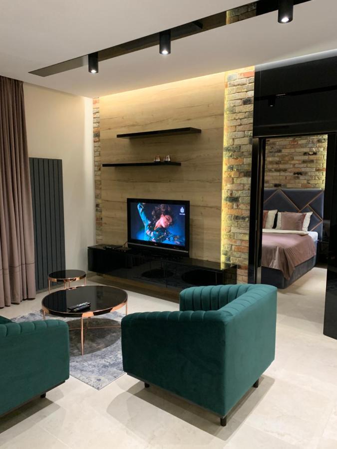 Zlota Luxury Apartments Varsó Kültér fotó