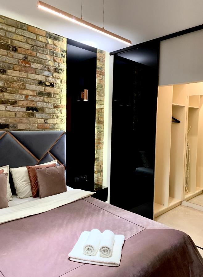 Zlota Luxury Apartments Varsó Kültér fotó